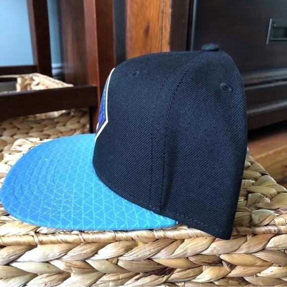 Bioworld Marvel Black Panther SnapBack hat - Picture 4 of 6